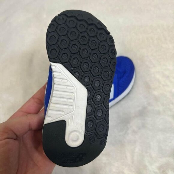 New Balance Kids Sneakers - Blue and White - Picture 5 of 9